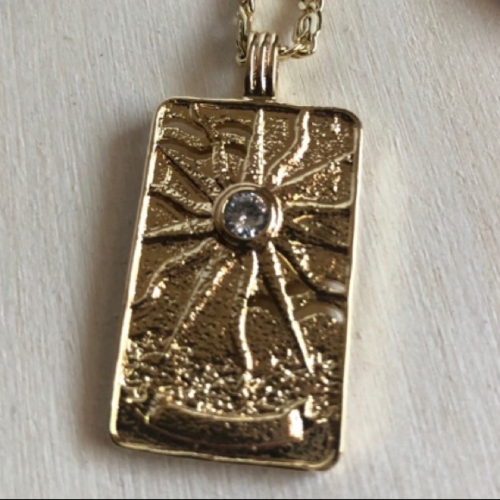 “The Sun” Tarot Card Necklace - Picture 3 of 4